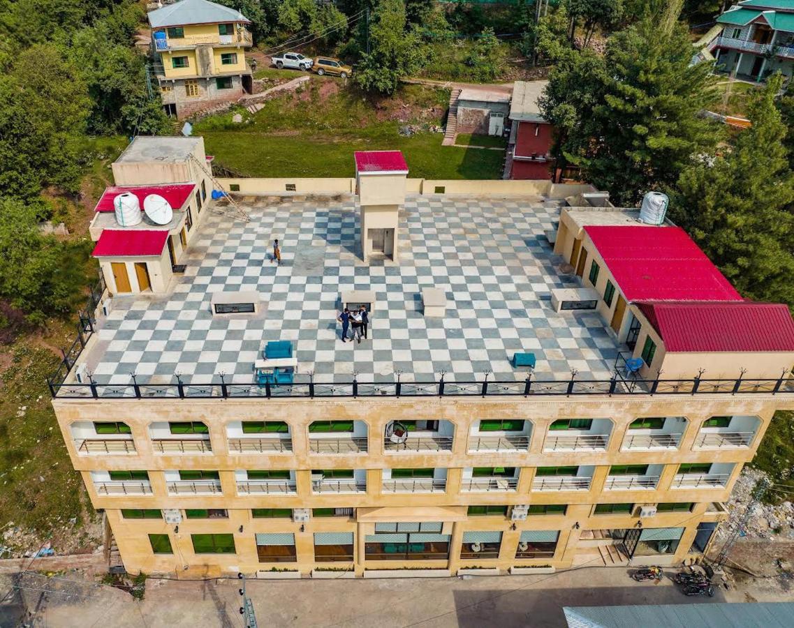 Shelton Suites Bhurban Ngoại thất bức ảnh