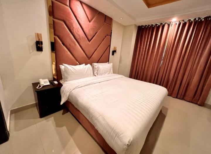 Shelton Suites Bhurban Ngoại thất bức ảnh